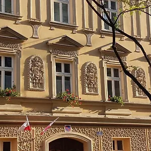 https://homely-apartments-old-town.krakowhotelspoland.com